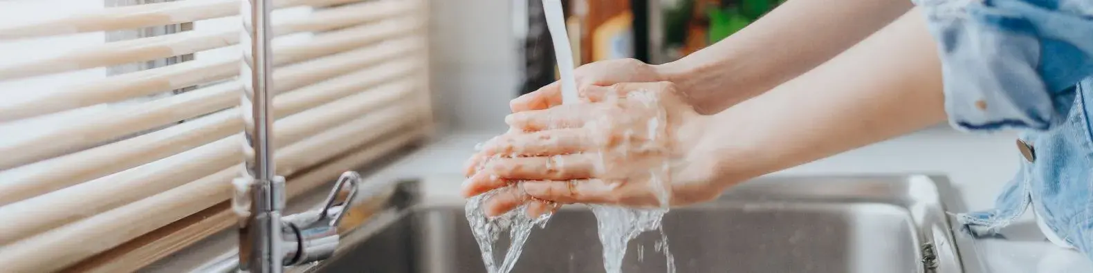 Na jakiej wysokości należy zamontować zlew?